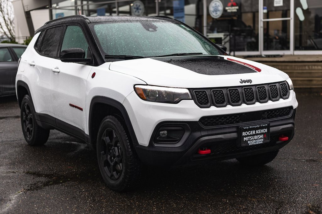 Used 2023 Jeep Compass Trailhawk w/ Trailhawk Elite Group image 6