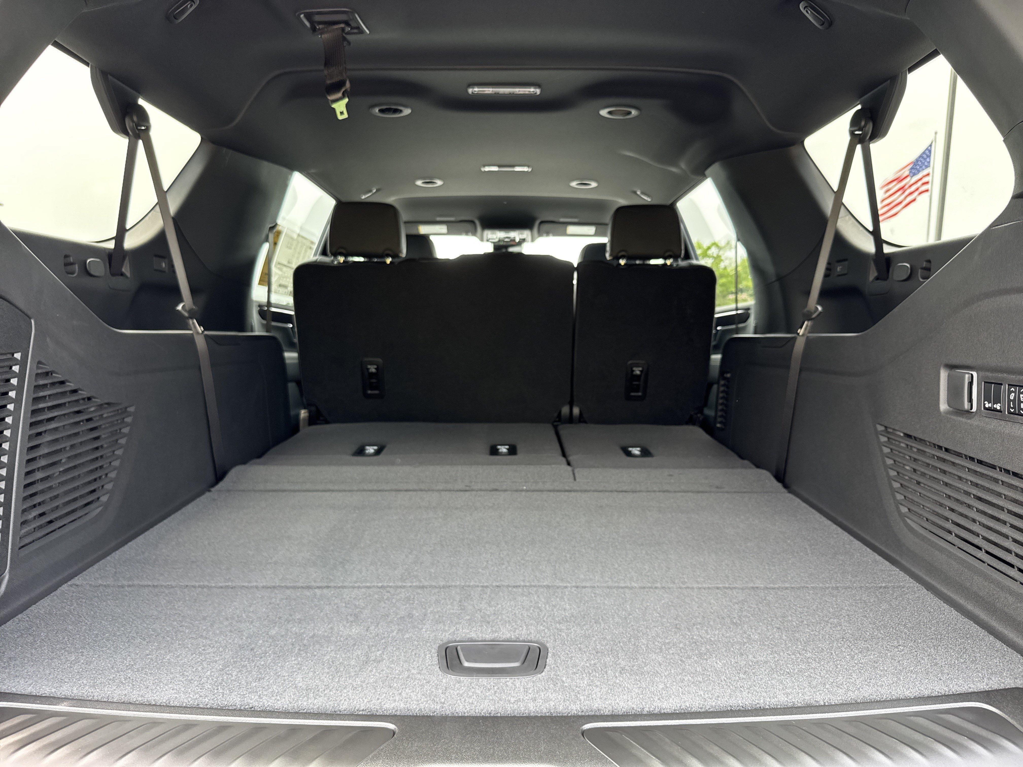 New 2026 GMC Yukon XL Elevation AWD/4WD image 35
