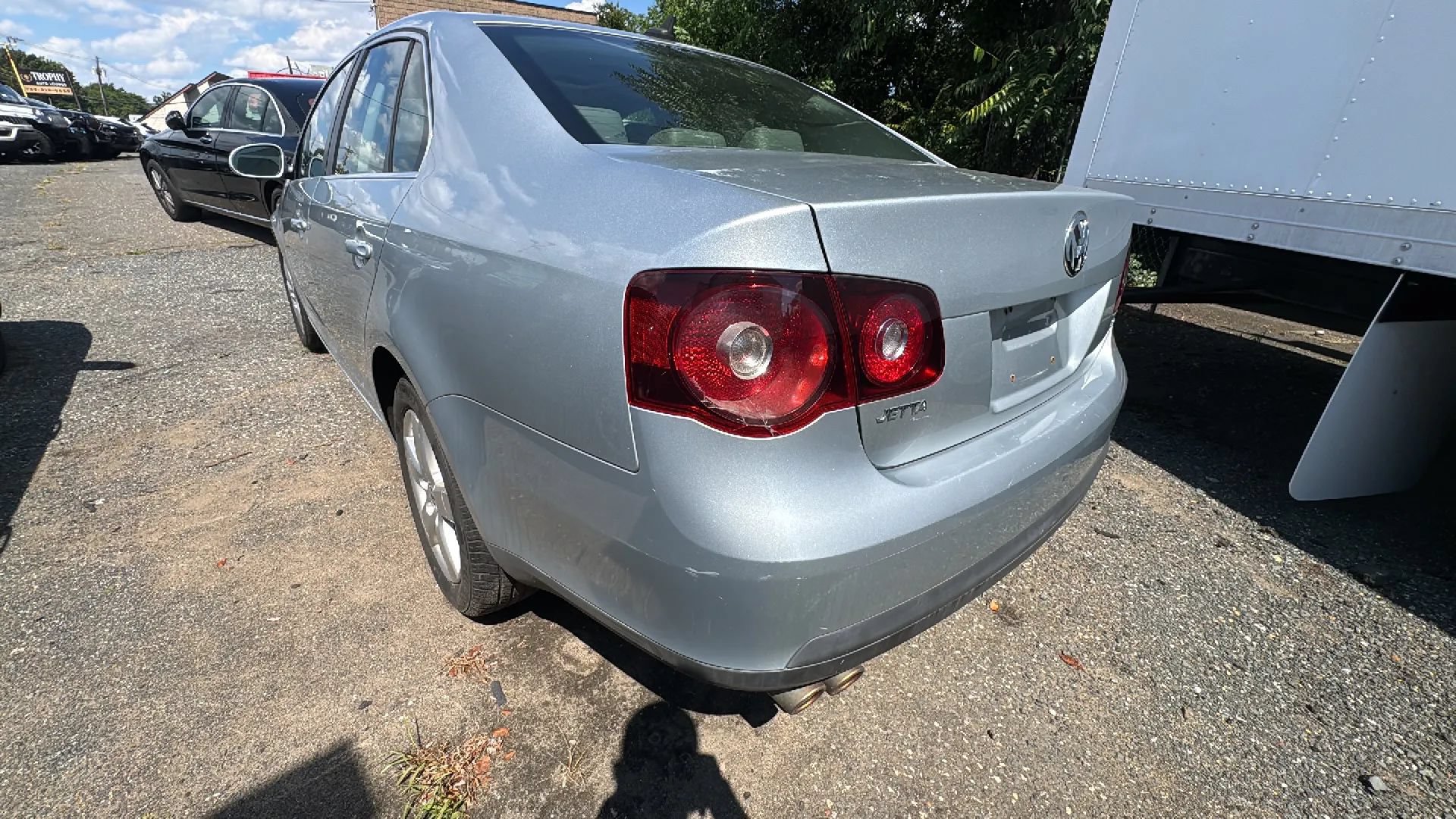 Used 2009 Volkswagen Jetta SEL FWD image 7