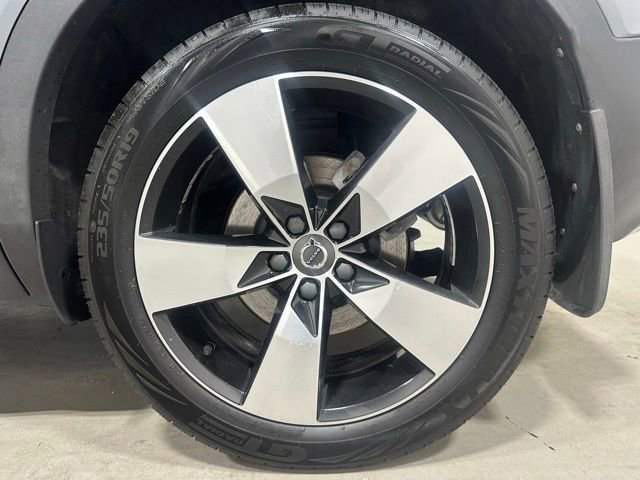 Used 2019 Volvo XC40 T5 Momentum AWD/4WD image 23
