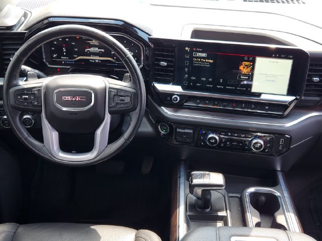 Used 2022 GMC Sierra 1500 SLT AWD/4WD image 26