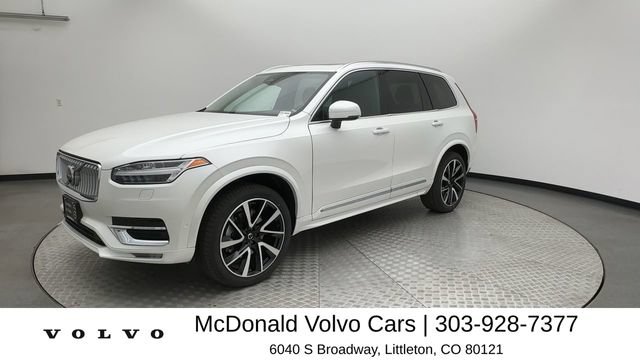 Certified 2024 Volvo XC90 B6 Plus AWD/4WD image 4