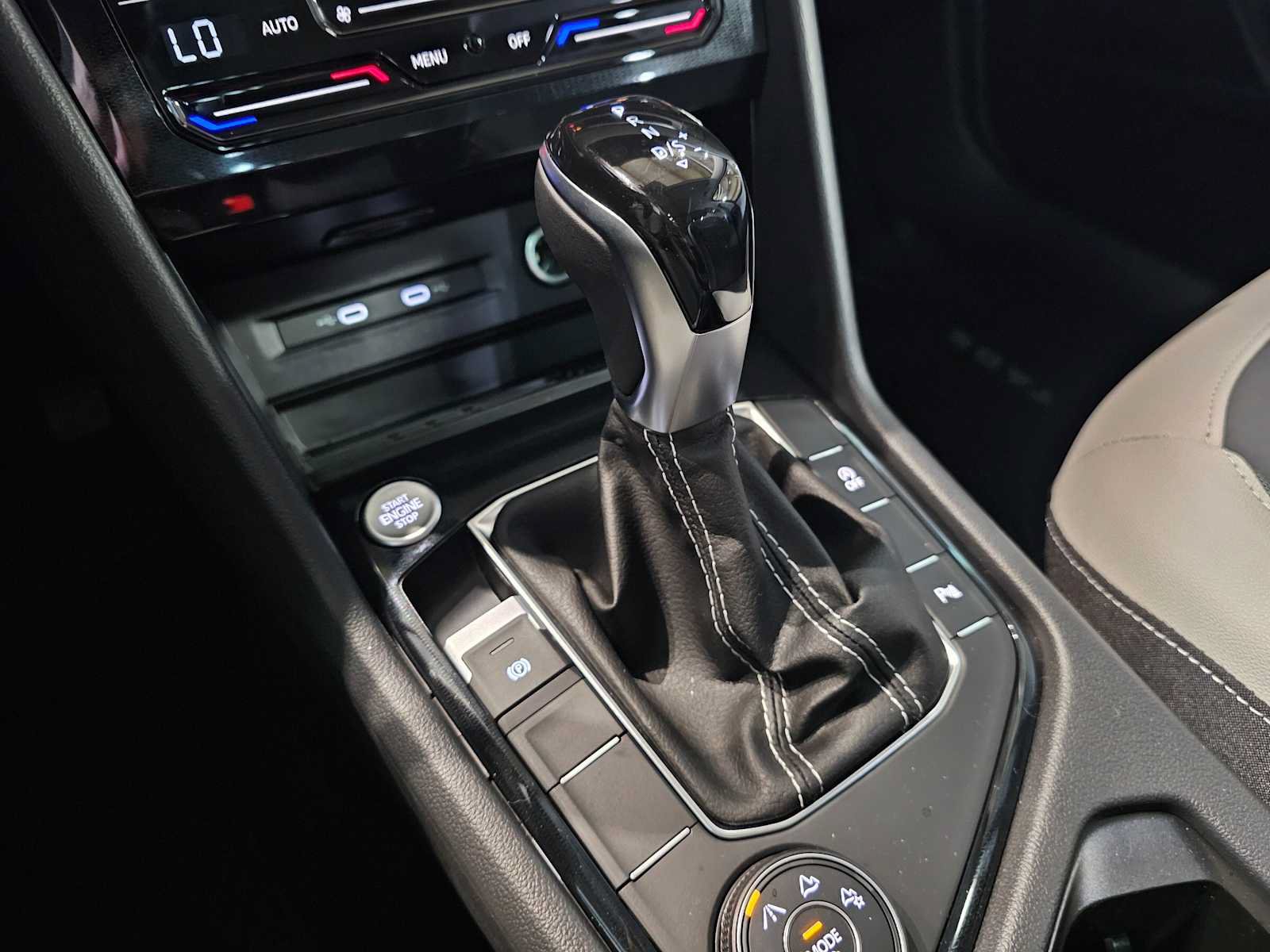 New 2026 Volkswagen Taos SE AWD/4WD image 31