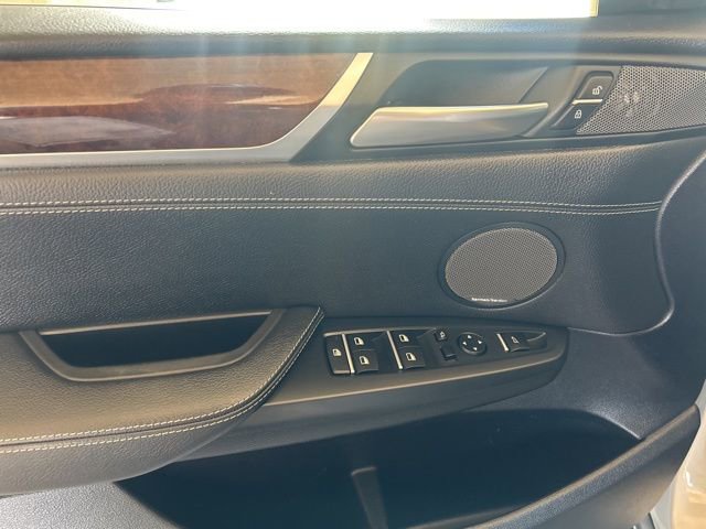 Used 2016 BMW X3 xDrive28d image 15