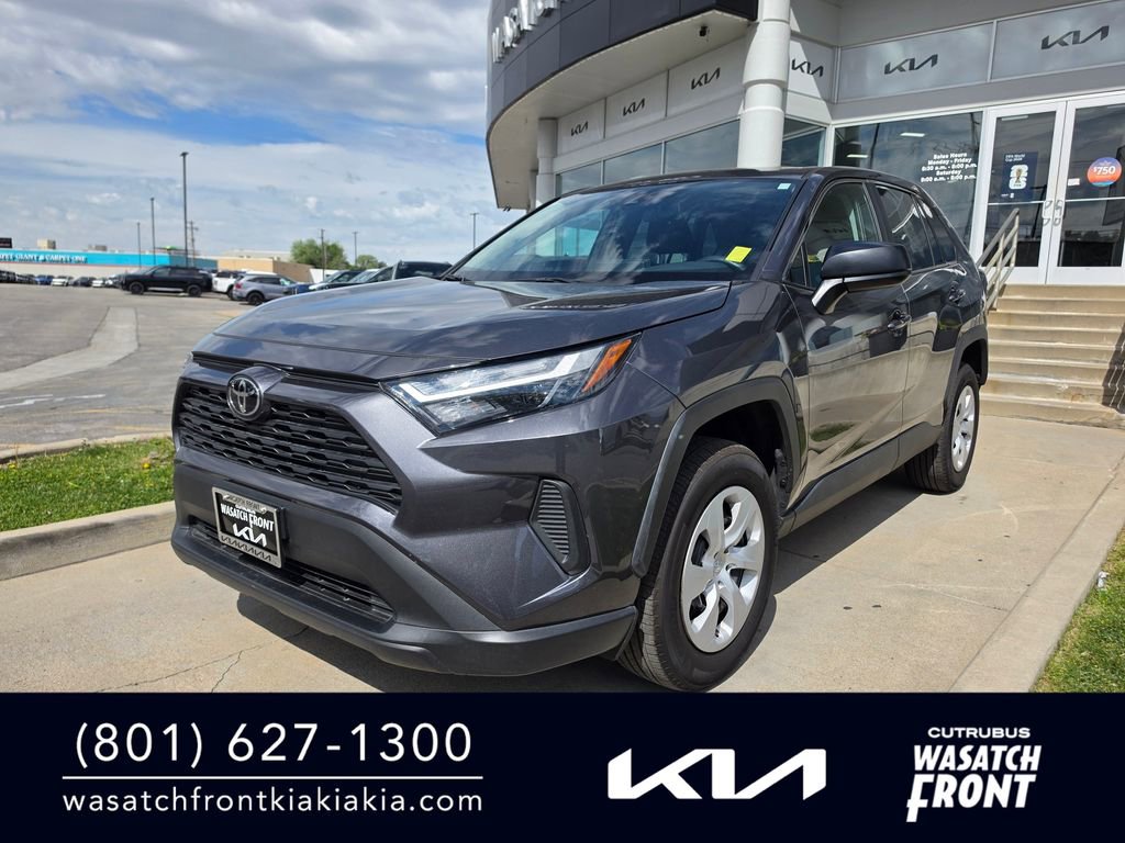 Used 2025 Toyota RAV4 LE AWD/4WD image 1