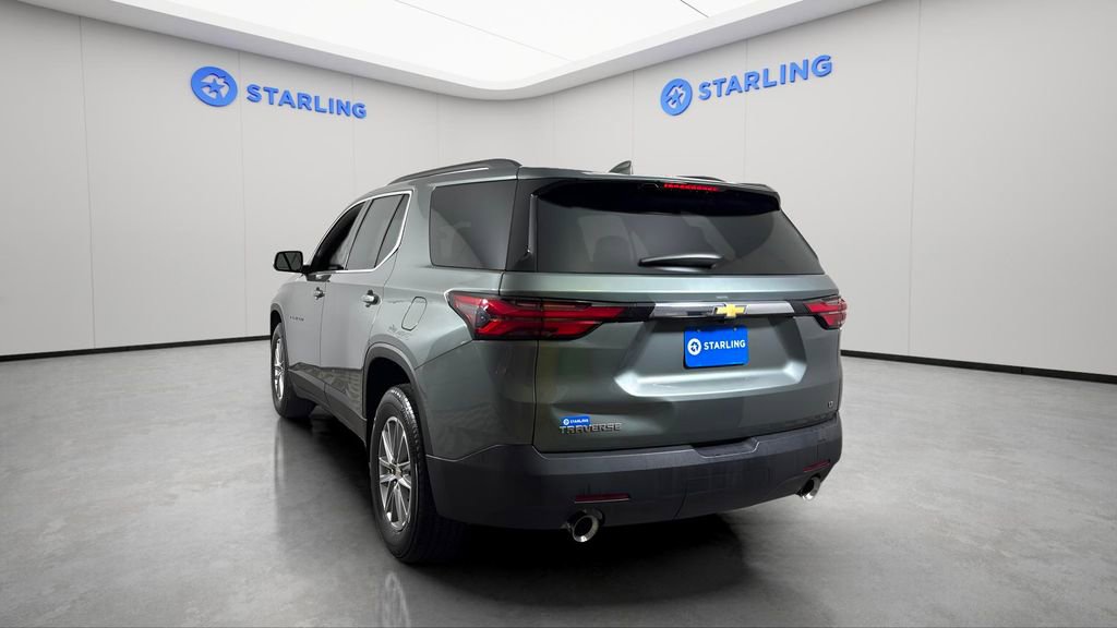 Used 2023 Chevrolet Traverse LT image 11