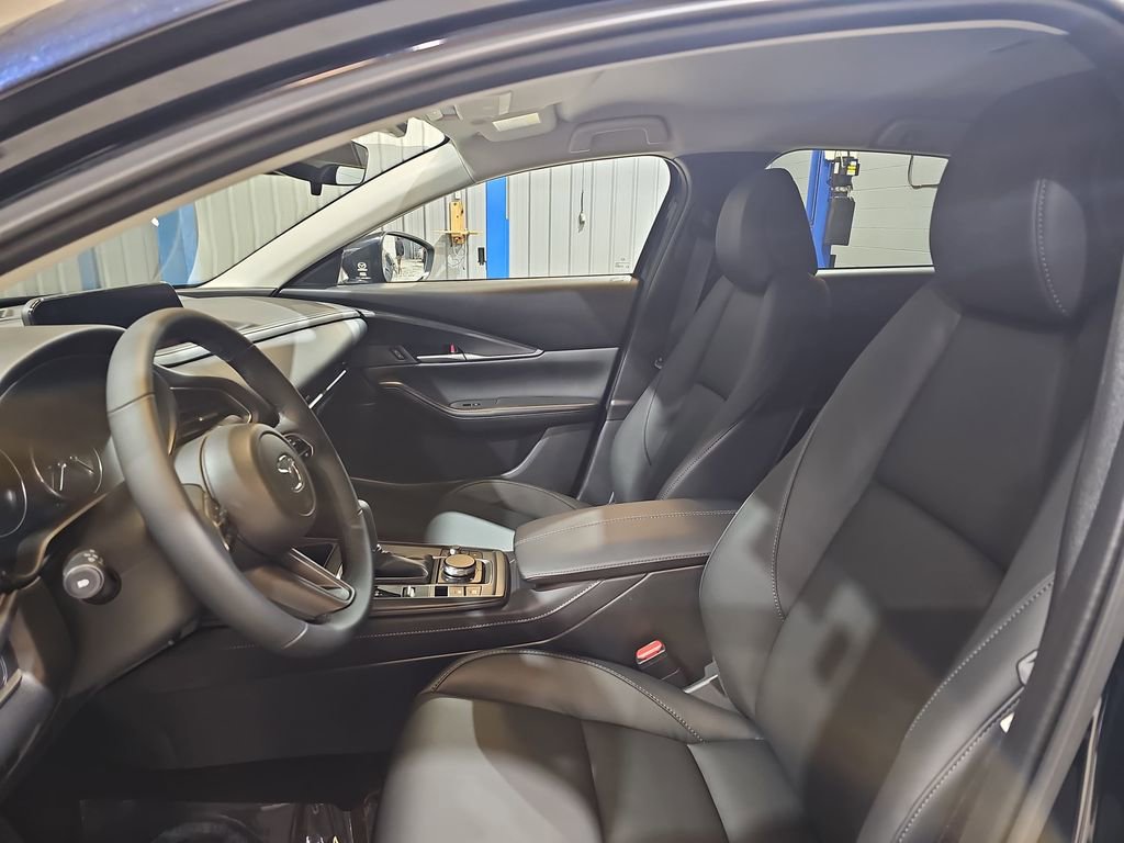 New 2026 MAZDA CX-30 AWD 2.5 S w/ Select Sport Pkg image 15