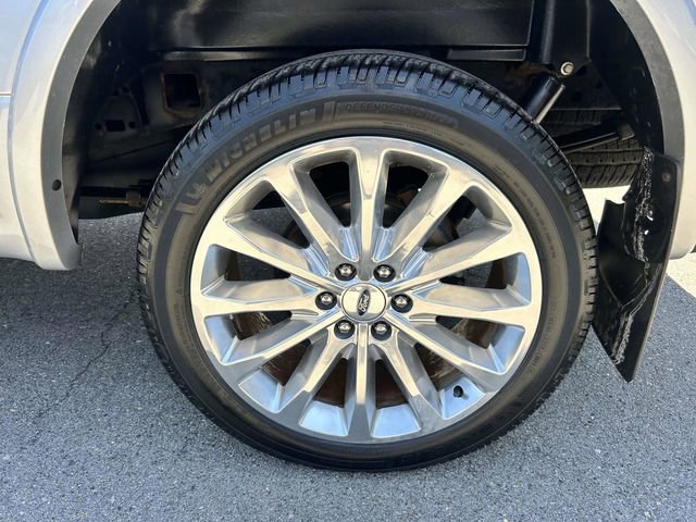 Used 2018 Ford F150 Limited w/ Trailer Tow Package AWD/4WD image 8