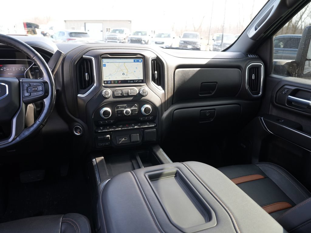 Used 2020 GMC Sierra 3500 AT4 w/ AT4 Premium Package AWD/4WD image 22