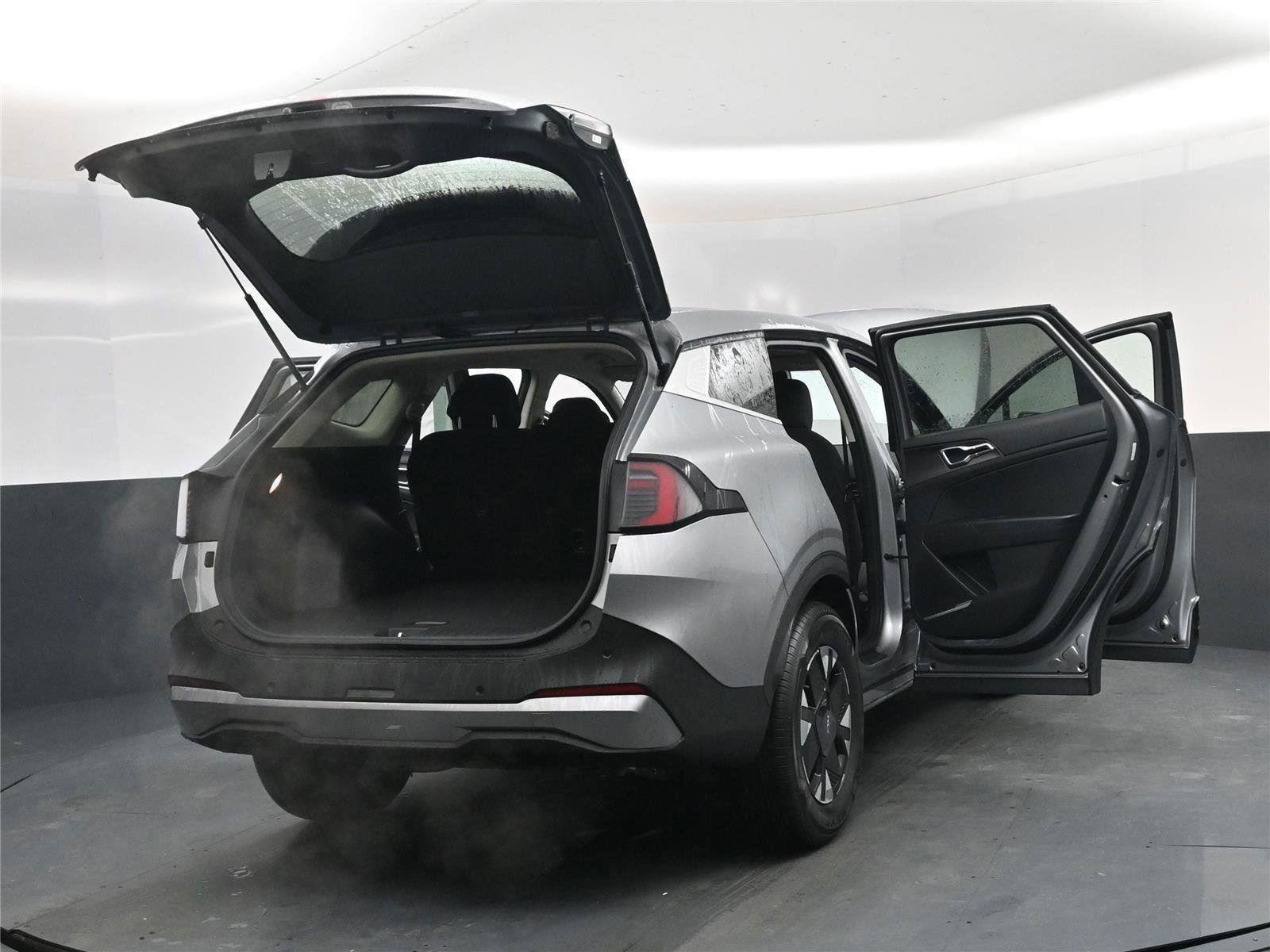 New 2026 Kia Sportage LX image 38