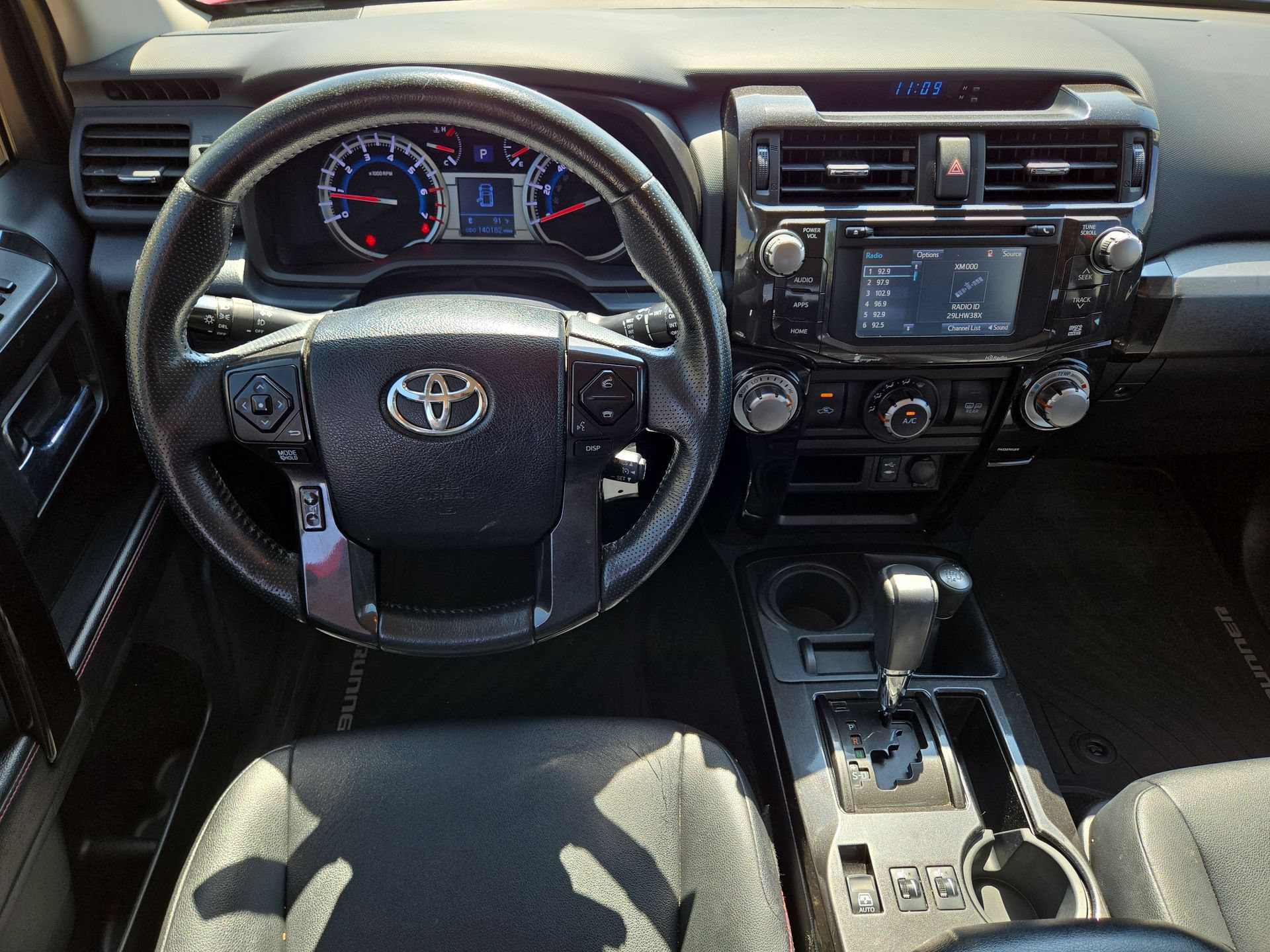 Used 2015 Toyota 4Runner Trail Premium AWD/4WD image 14