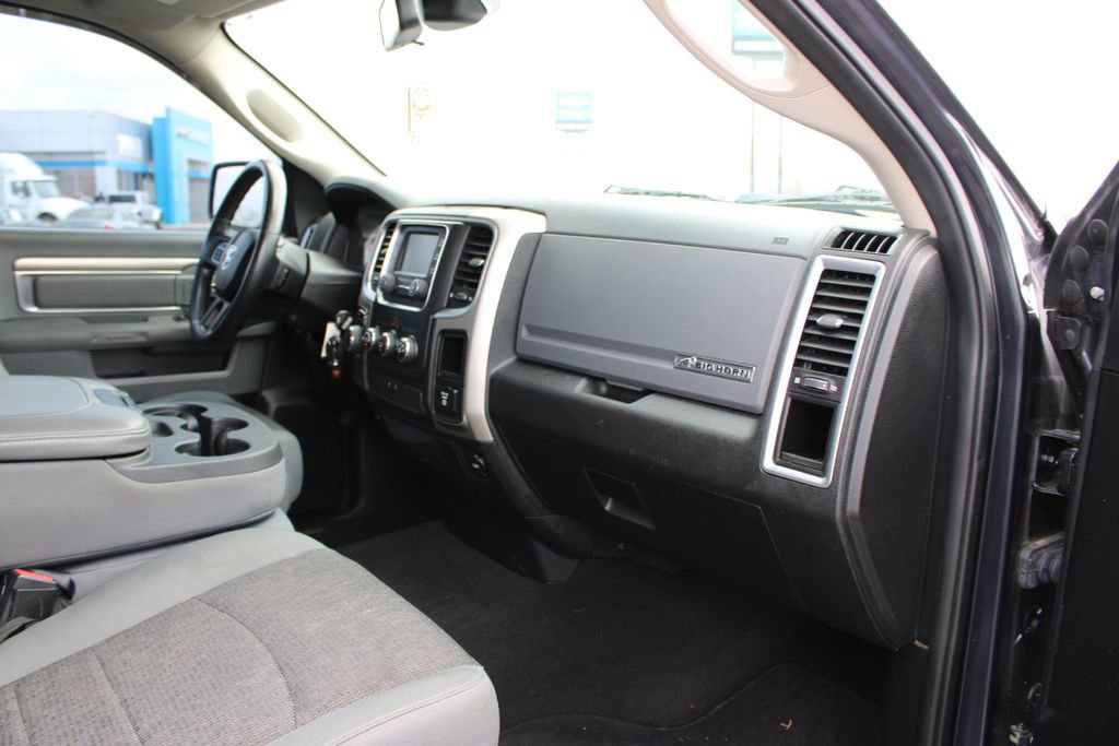 Used 2016 RAM 1500 Big Horn image 26