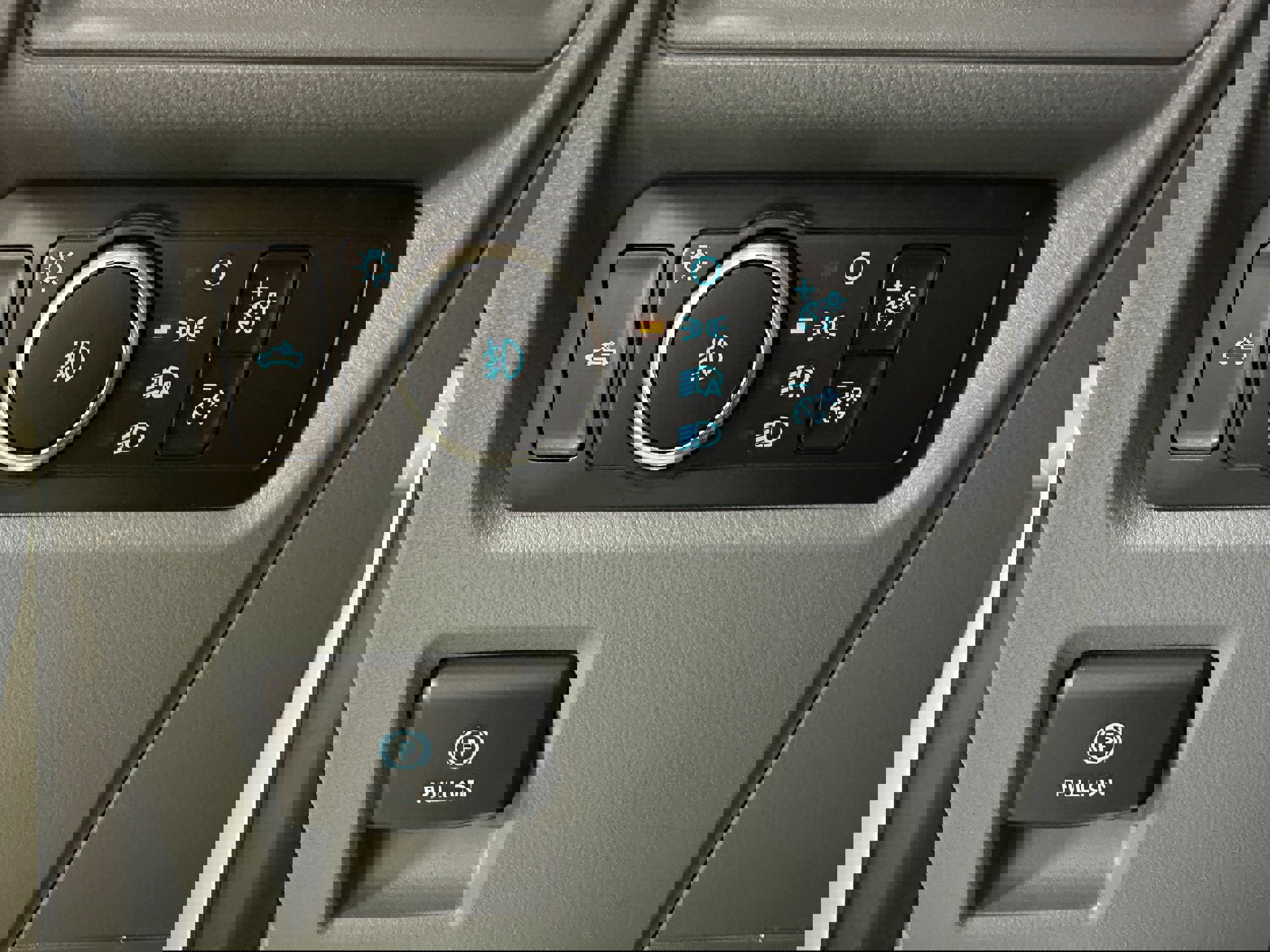 Certified 2023 Ford F150 XLT w/ Trailer Tow Package image 11