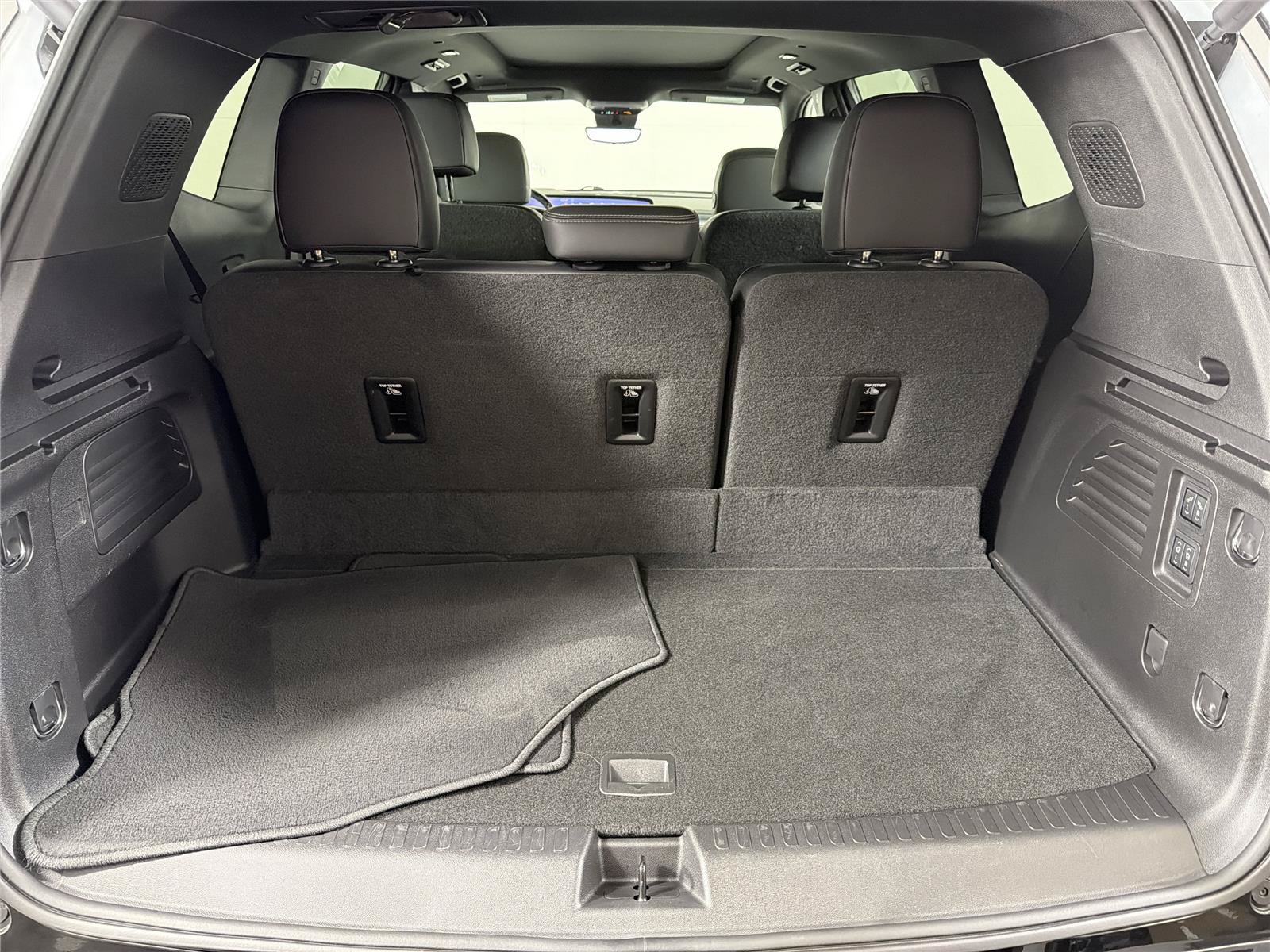 New 2026 Buick Enclave Sport Touring w/ Super Cruise Package FWD image 17