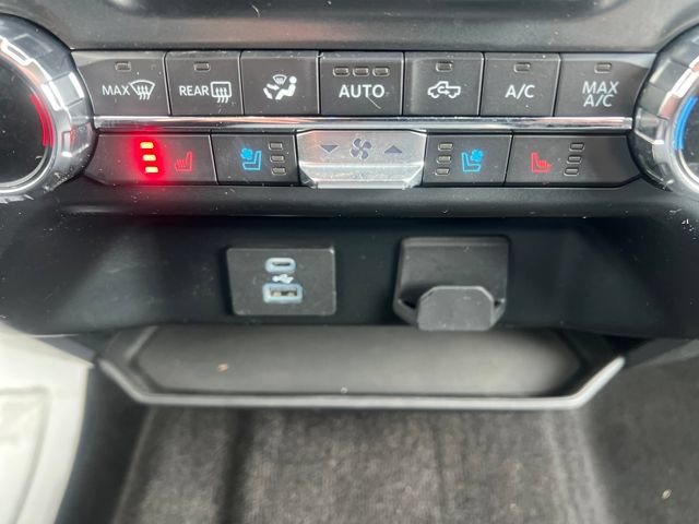 Used 2022 Ford F150 Lariat w/ Equipment Group 501A Mid AWD/4WD image 30