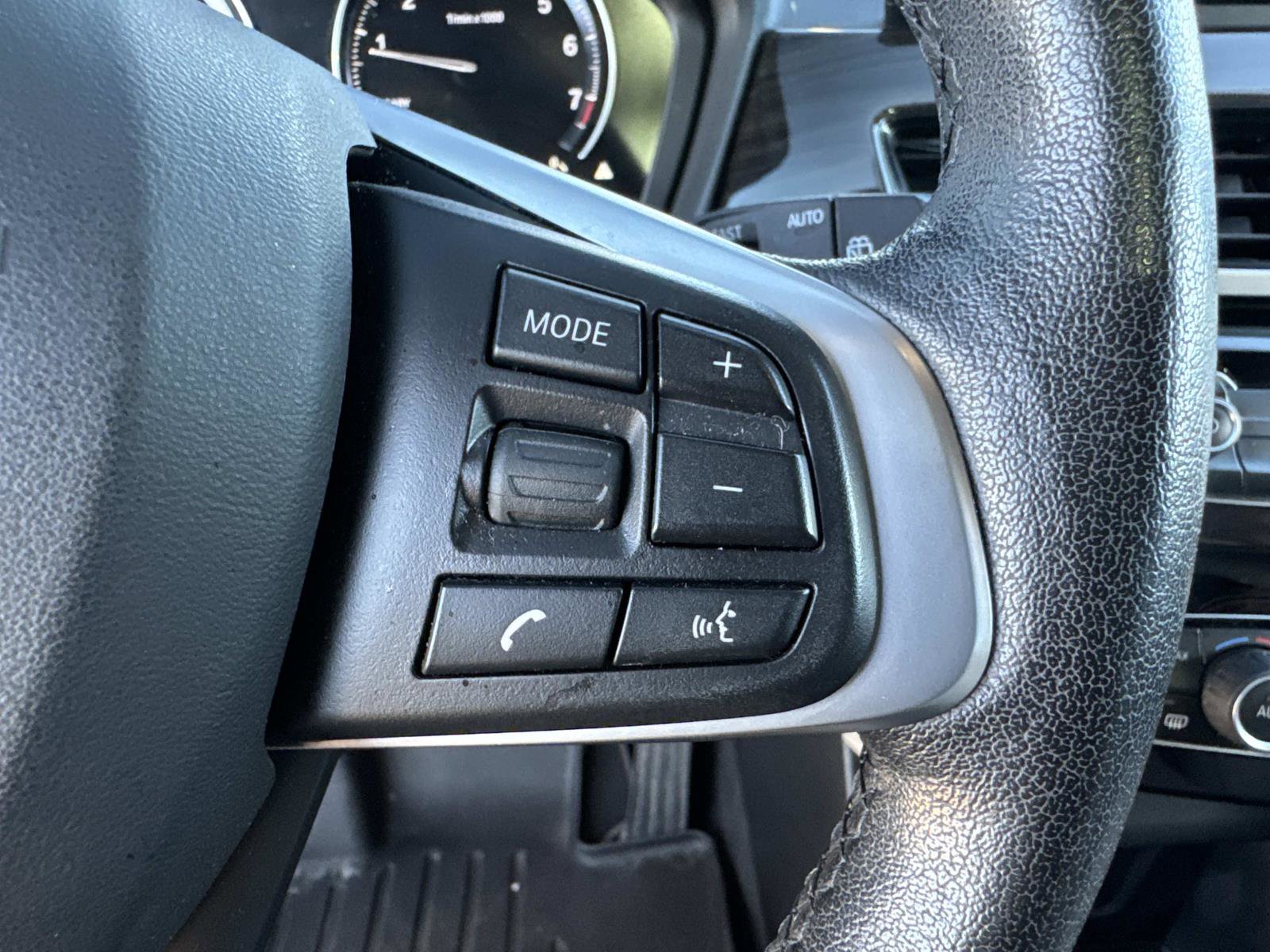 Used 2022 BMW X2 xDrive28i w/ Premium Package image 32