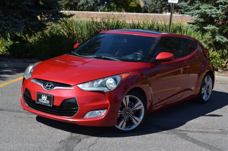 Used 2012 Hyundai Veloster w/ Tech Pkg
