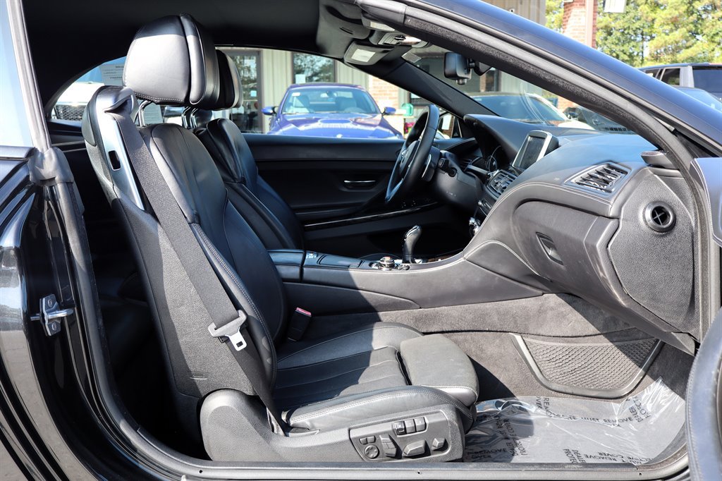 Used 2014 BMW 650i xDrive Convertible AWD/4WD image 23