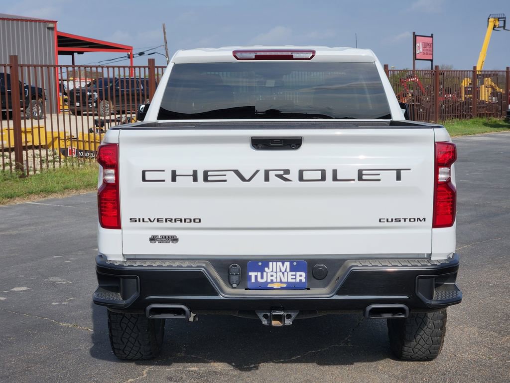 Certified 2024 Chevrolet Silverado 1500 Custom Trail Boss w/ LPO, Dark Essentials Package image 6