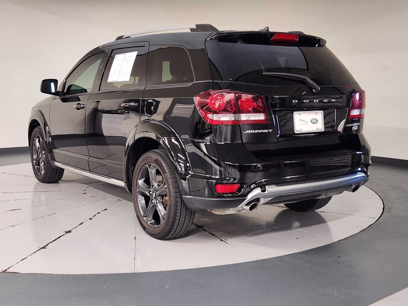Used 2018 Dodge Journey Crossroad FWD image 6
