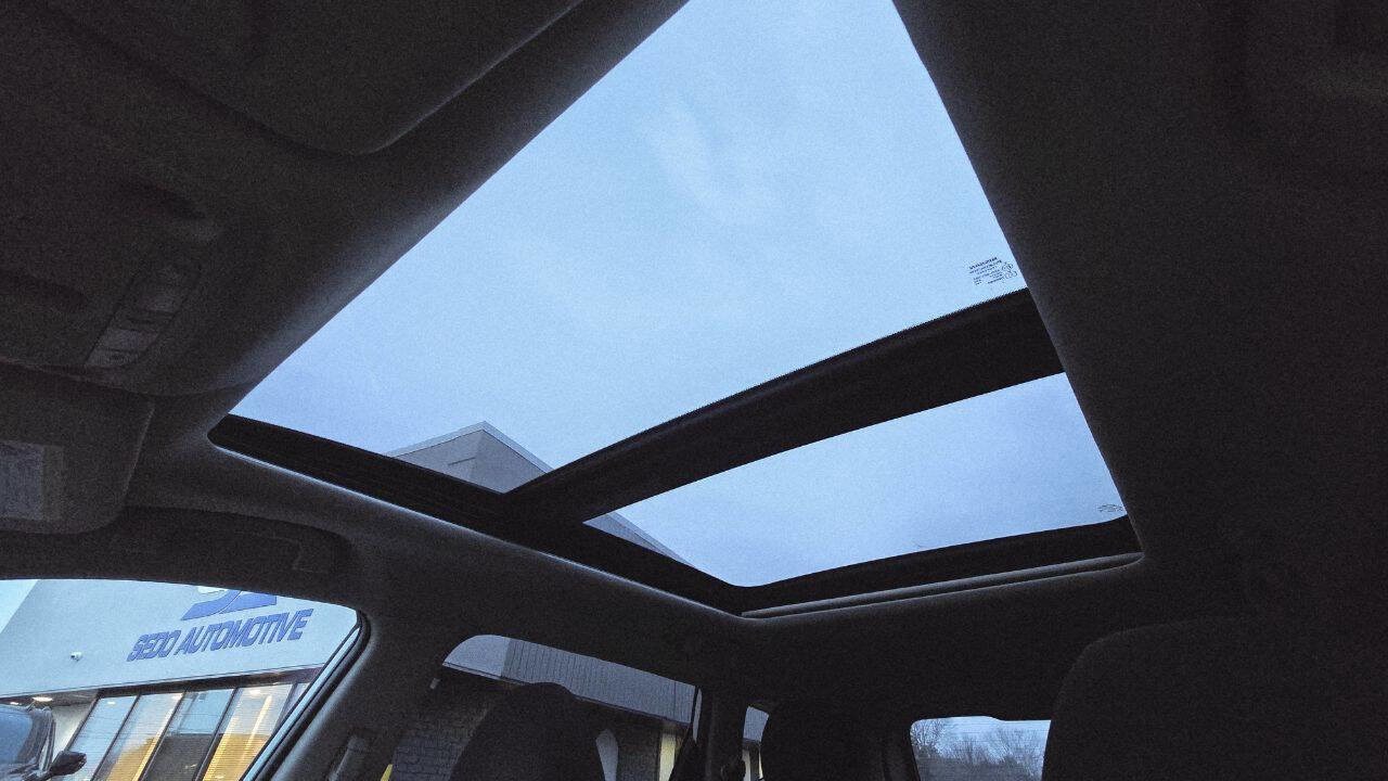 Used 2017 Nissan Rogue SV image 29