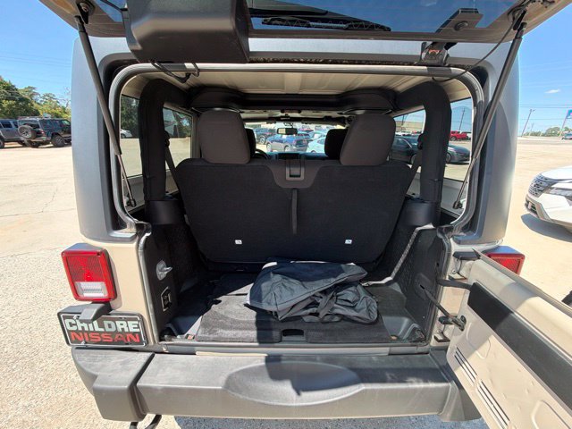 Used 2016 Jeep Wrangler Sport w/ Quick Order Package 24S AWD/4WD image 13
