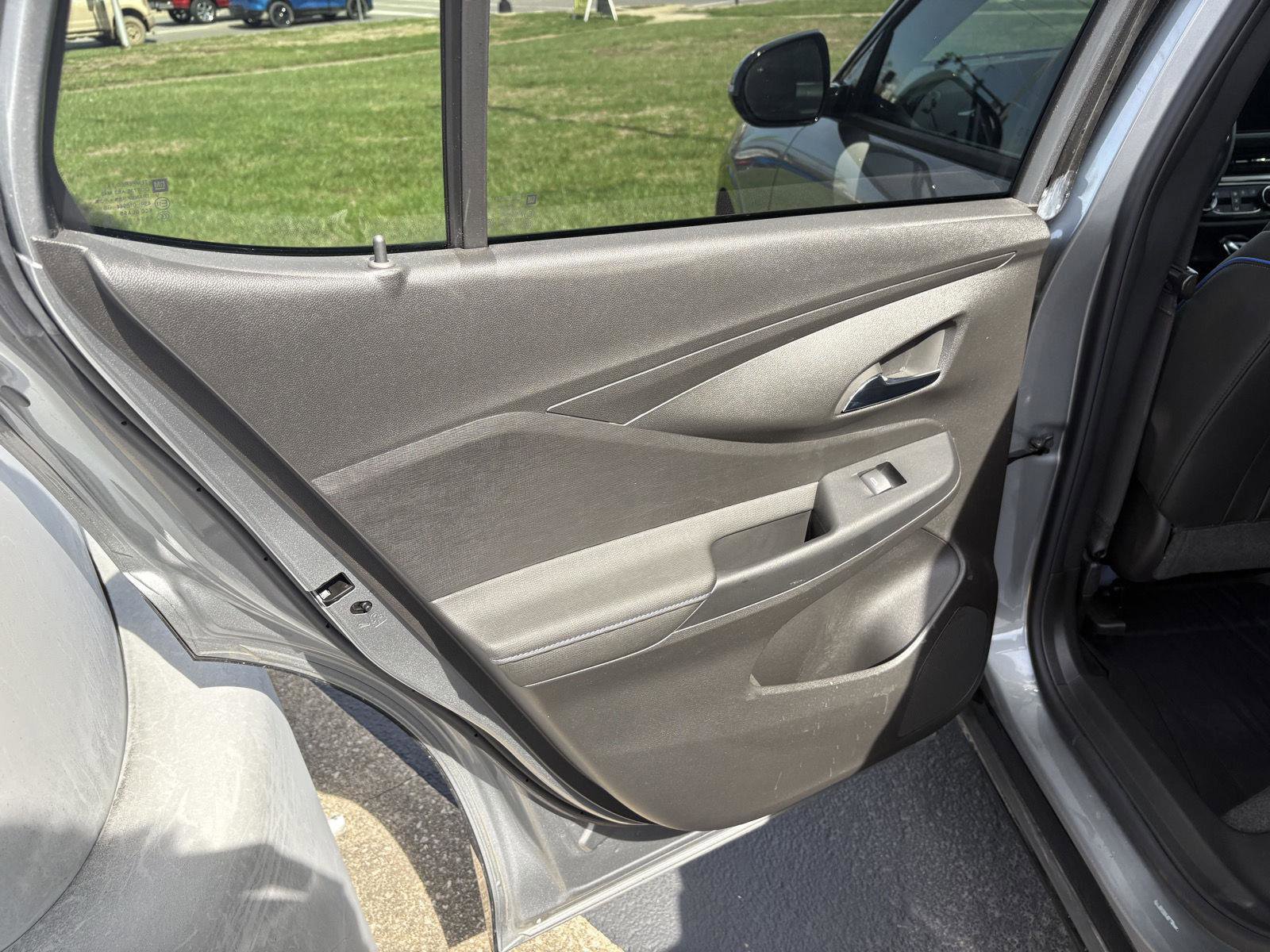 Used 2024 Buick Envista Sport Touring w/ Convenience I Package image 14