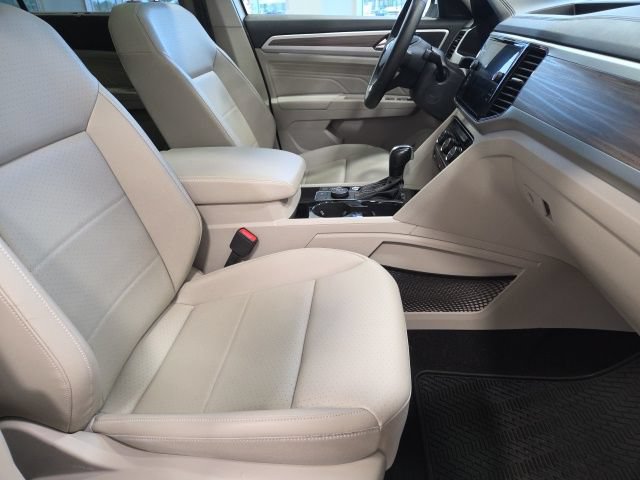 Used 2021 Volkswagen Atlas SEL AWD/4WD image 26