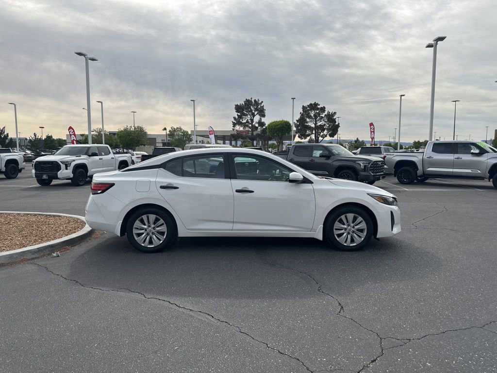 Used 2025 Nissan Sentra S image 5