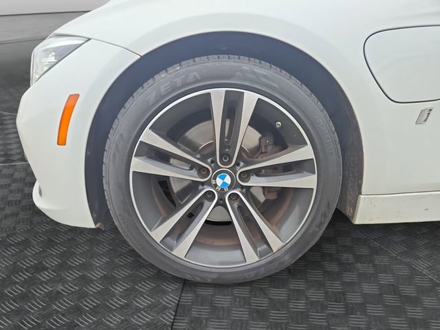 Used 2018 BMW 330e image 36
