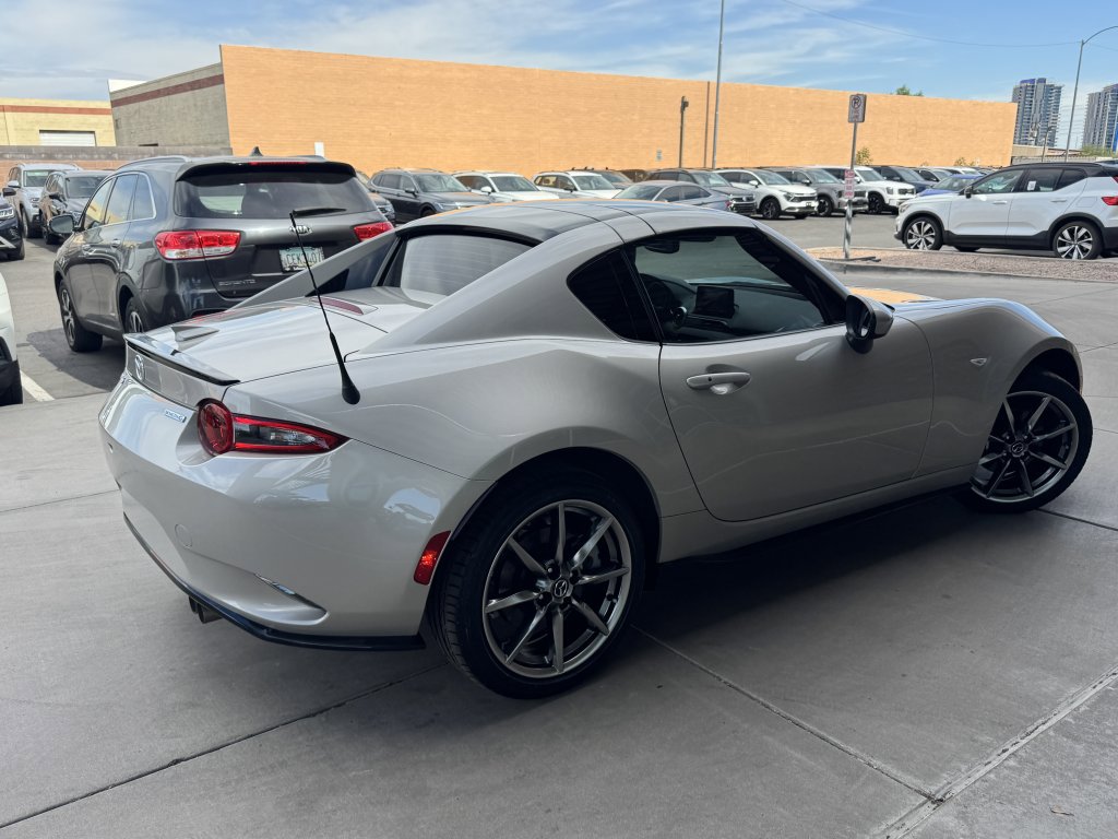 Used 2023 MAZDA MX-5 Miata Grand Touring w/ Appearance Package image 4
