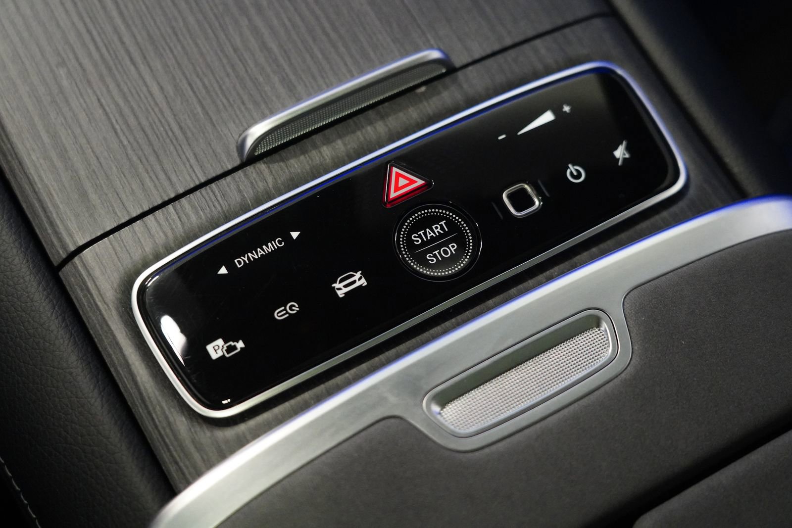 Used 2023 Mercedes-Benz EQS 580 4MATIC Sedan image 26