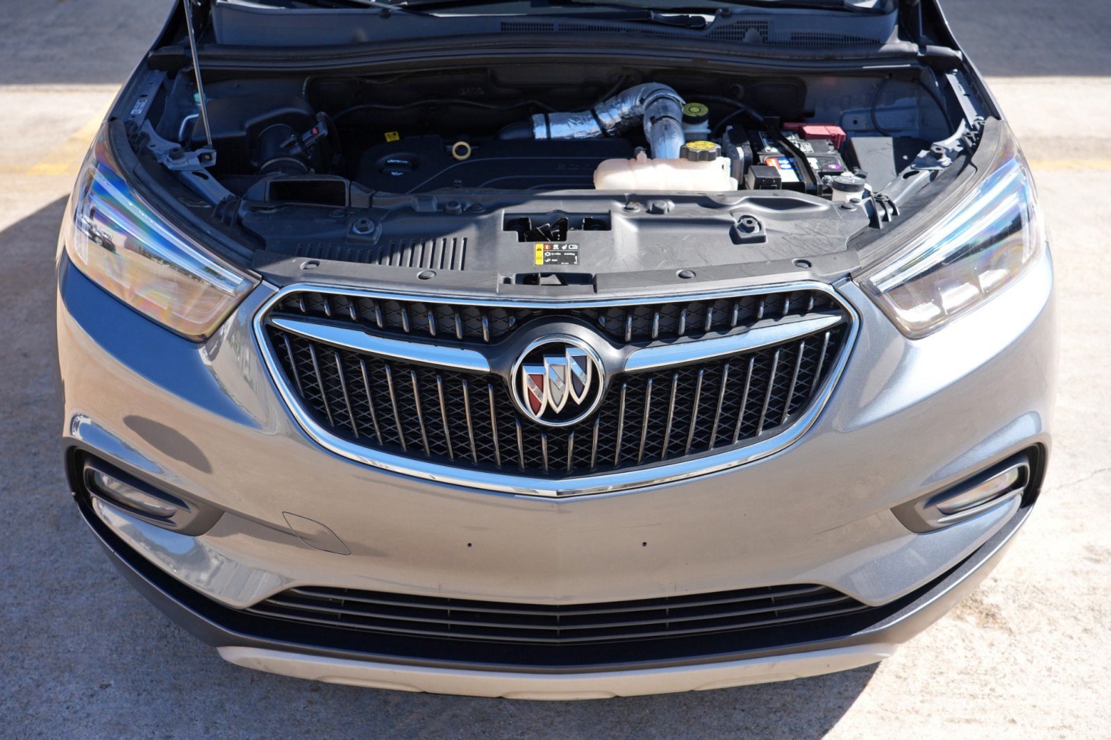 Used 2019 Buick Encore Essence FWD image 7