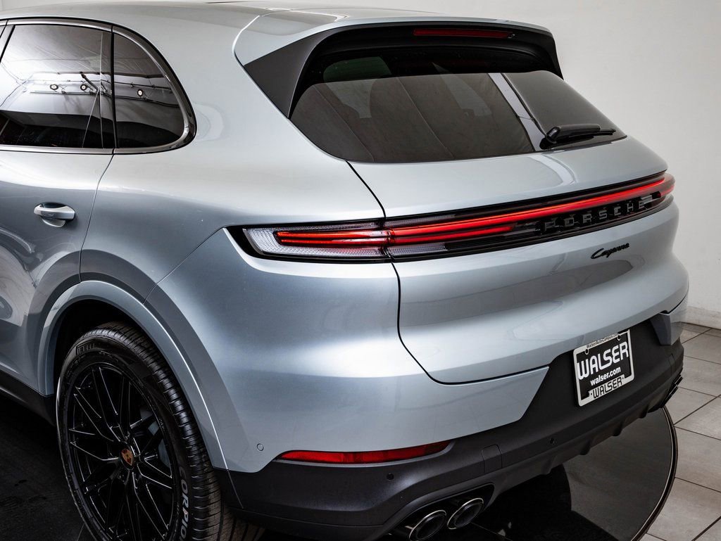 New 2026 Porsche Cayenne image 20