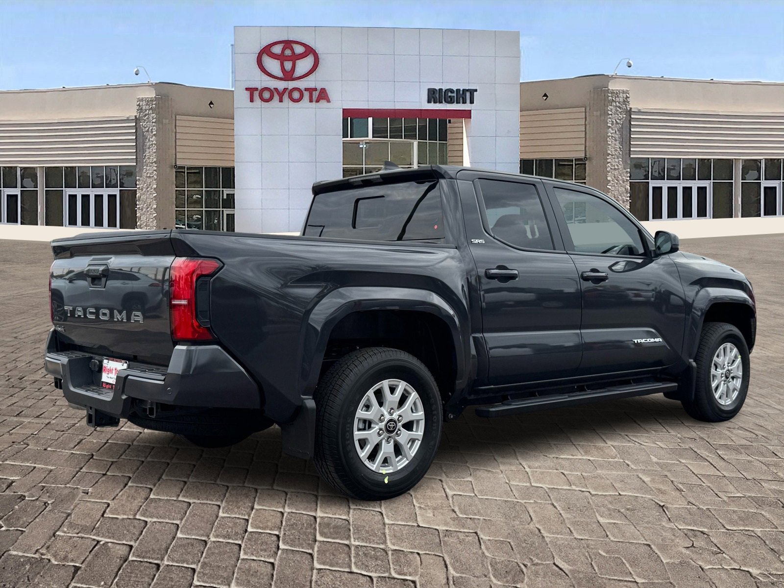 New 2025 Toyota Tacoma SR5 image 7