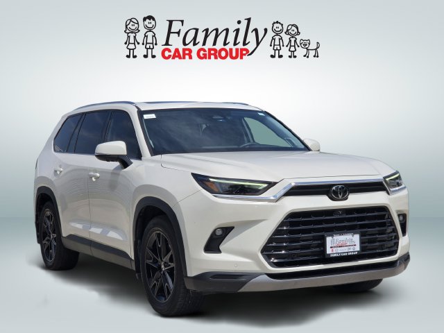 Certified 2024 Toyota Grand Highlander AWD Hybrid image 2