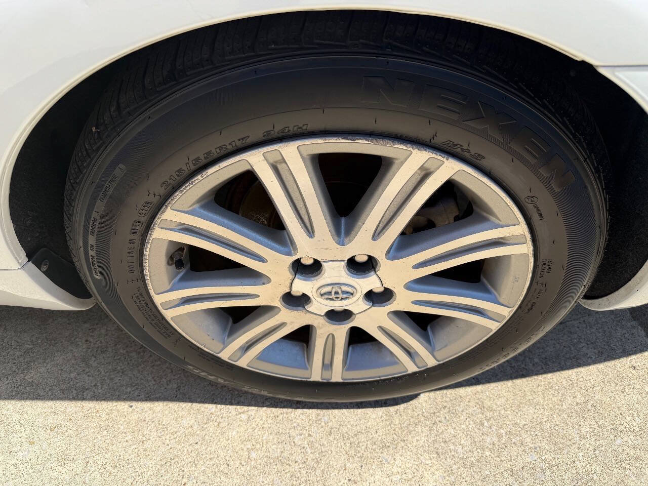 Used 2008 Toyota Avalon Limited FWD image 7