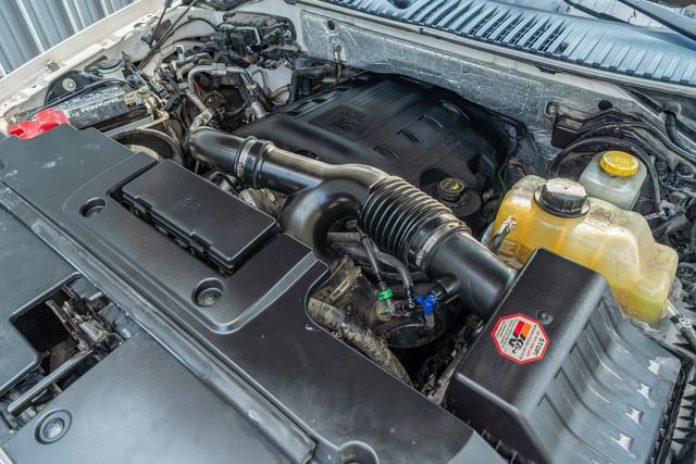 Used 2017 Ford Expedition Limited w/ Equipment Group 301A image 15