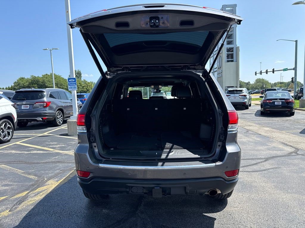 Used 2021 Jeep Grand Cherokee Limited w/ Trailer Tow Group IV AWD/4WD image 13