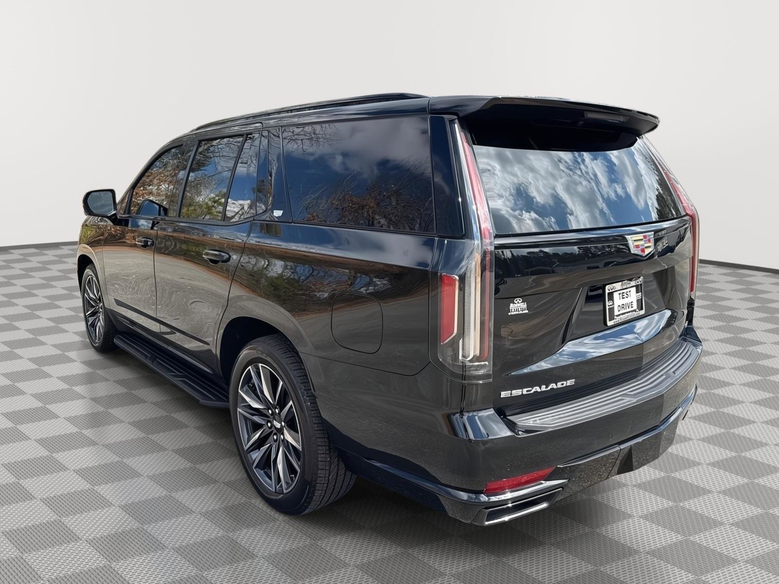 Used 2021 Cadillac Escalade Sport w/ Driver Assist Tech Package image 7