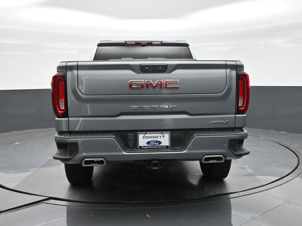 Used 2024 GMC Sierra 1500 AT4 w/ Technology Package image 9
