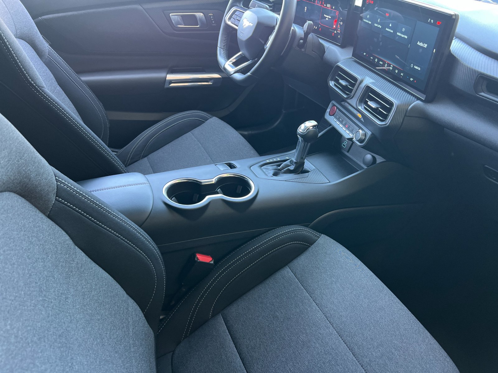 Used 2025 Ford Mustang GT RWD image 15