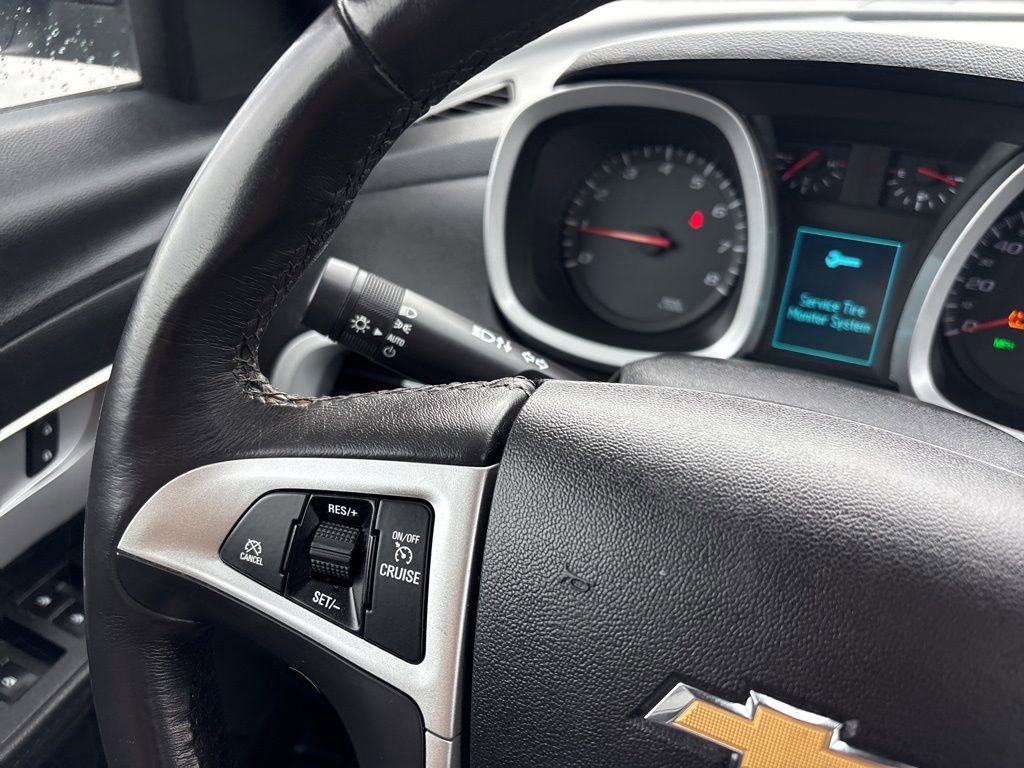 Used 2017 Chevrolet Equinox LT w/ Convenience Package image 36