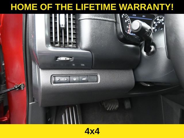 Used 2024 Nissan Pathfinder SL w/ SL Premium Package image 16