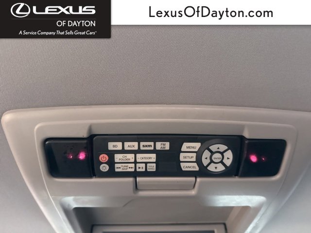 Used 2017 Honda Pilot Elite image 34