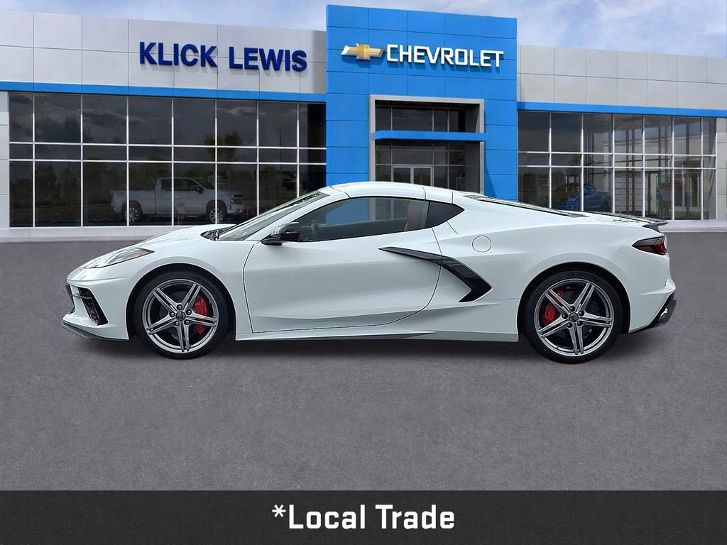 Used 2026 Chevrolet Corvette Stingray Coupe w/ 1LT RWD image 4