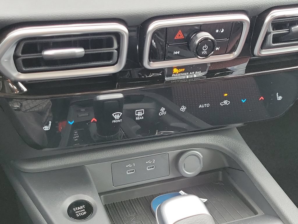 New 2027 Nissan Sentra SR w/ SR All Weather Package FWD image 16