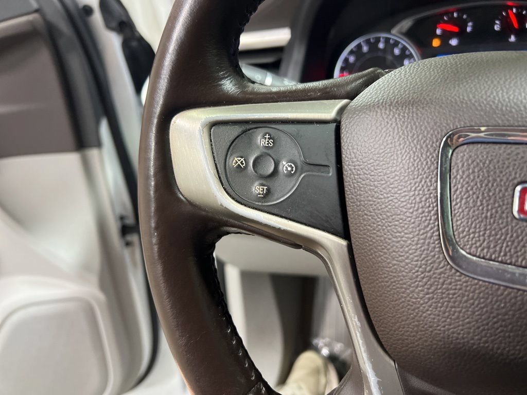 Used 2020 GMC Acadia SLE FWD image 22