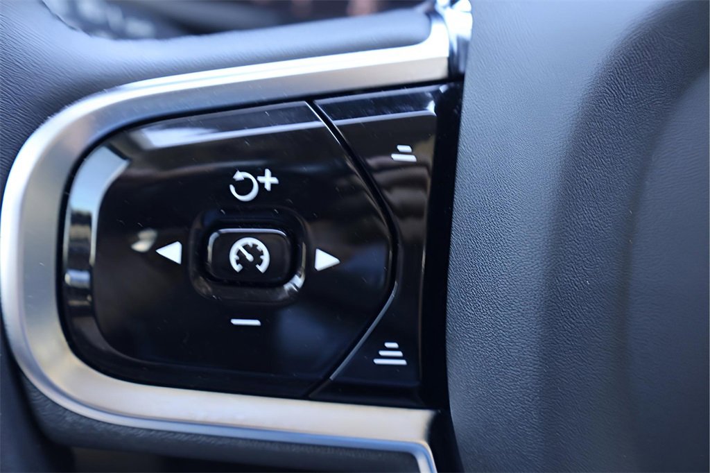 Used 2024 Volvo S60 B5 Plus w/ Climate Package image 20