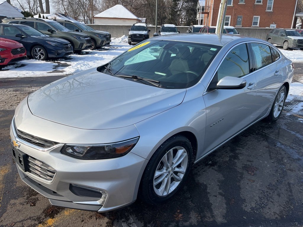 Used 2017 Chevrolet Malibu LT